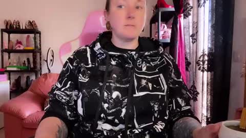 kissica online show from March 16, 2:32 pm