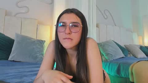 Kitana online show from November 26, 8:10 pm