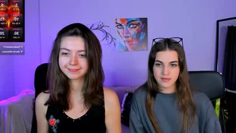 Snapshot of kitniss_dreamy chatting on October 5, 12:32 pm kitniss online show from October 5, 12:32 pm