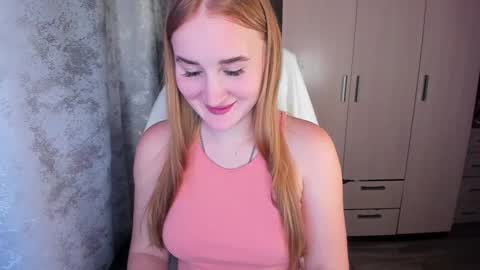 kitten_sun online show from December 14, 3:58 pm