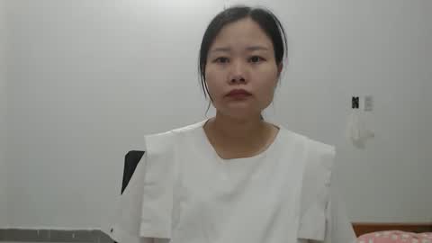 kitti_baby2x online show from April 18, 4:04 am