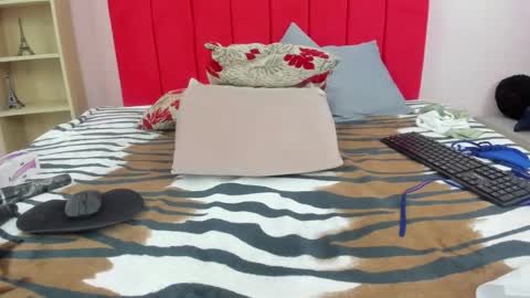 kitty_hot_sex_ online show from February 20, 6:19 am