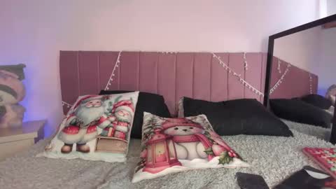 kitty_kryss online show from January 5, 5:27 pm