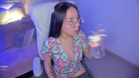Kitty online show from May 26, 2:33 am