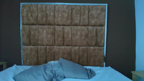 Kitty Rave online show from October 3, 1:38 pm