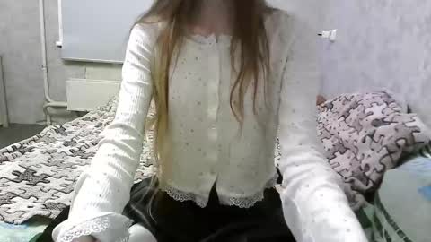 KittyBounty online show from December 18, 7:40 pm