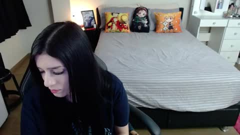 Snapshot of kittykat18x chatting on March 3, 11:45 pm Isabel online show from March 3, 11:45 pm