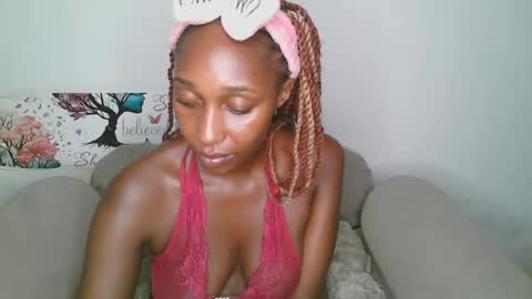 Kitty Kinky online show from March 7, 8:33 pm