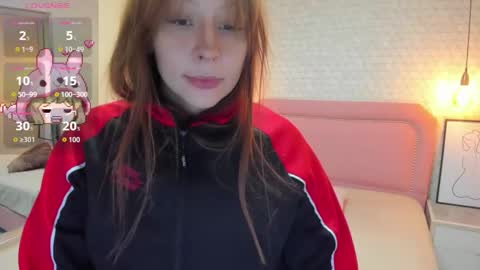  K I T T  Y  online show from October 27, 12:22 pm