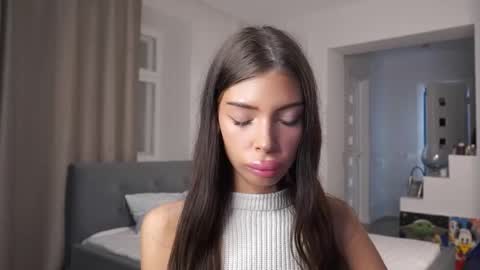 Alice online show from November 9, 5:53 pm