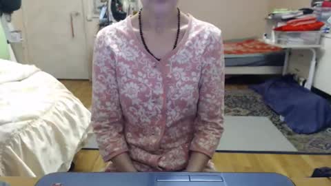 KiuminBerry online show from October 23, 11:05 am