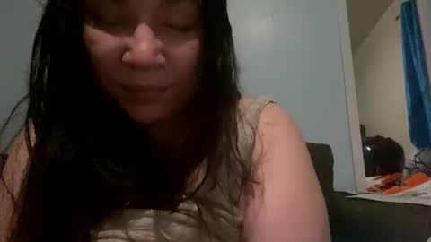 Snapshot of kivs19 chatting on February 12, 5:15 am kivs19 online show from February 12, 5:15 am