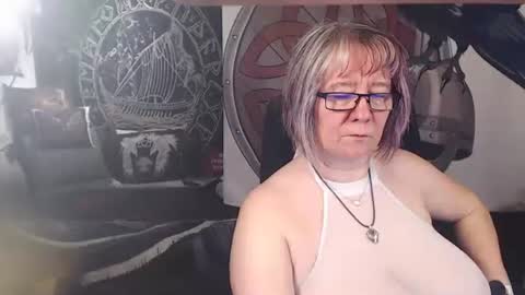 Michelle online show from February 27, 6:41 pm