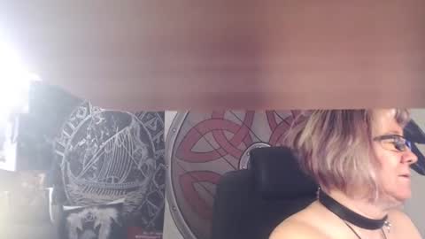 Michelle online show from December 4, 7:43 am