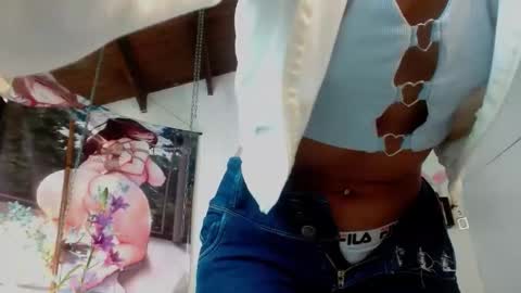 Kloe deker online show from January 7, 1:58 pm