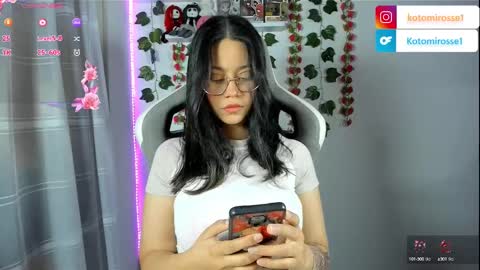 Snapshot of kotomi_rosse chatting on February 19, 2:12 am Kotomi online show from February 19, 2:12 am