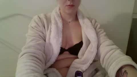 Grace online show from February 17, 8:30 pm