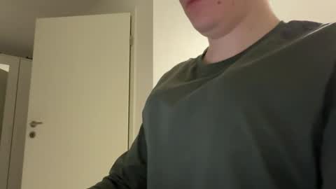 Kristi online show from April 25, 8:28 pm