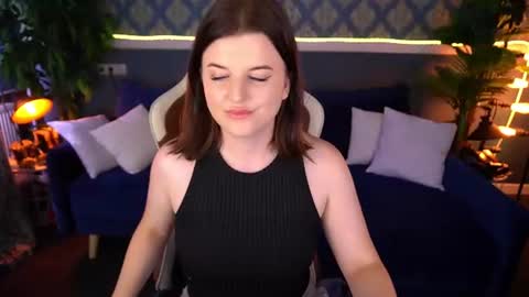 kristifoxy online show from July 22, 12:50 pm