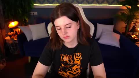 kristifoxy online show from July 21, 12:28 pm