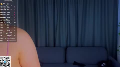 Zara online show from October 5, 6:40 am