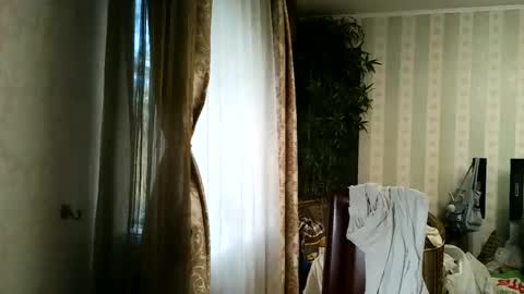 kristinalamour96 online show from October 26, 2:01 pm