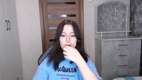 Kristy online show from December 14, 7:25 am