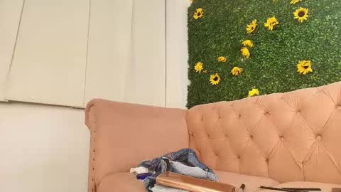 Cristina online show from March 9, 7:48 pm