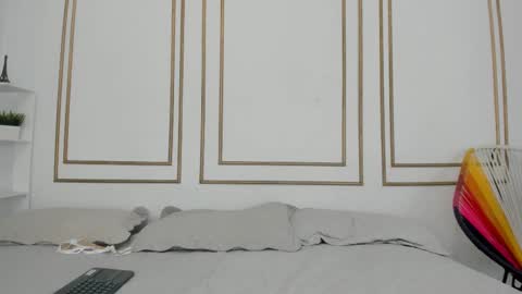 Cristina online show from February 24, 7:41 pm