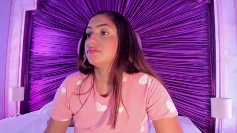 krystalswift_ online show from January 15, 3:12 am