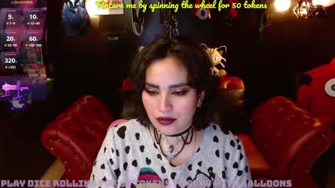 Snapshot of kureiji_fetish chatting on January 20, 8:52 am Fetiche Woman online show from January 20, 8:52 am
