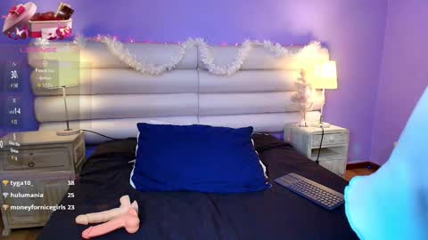 kya_wild online show from December 19, 3:04 pm