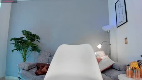 I am Kyla online show from December 27, 4:44 pm