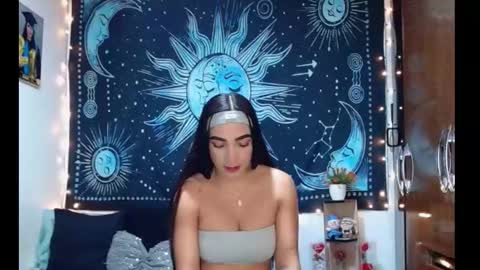 kylie online show from March 3, 9:43 pm