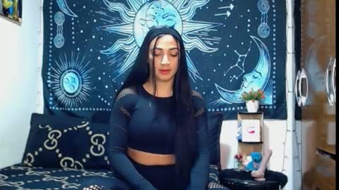 Snapshot of kylie_capricorn chatting on October 14, 11:07 pm kylie online show from October 14, 11:07 pm