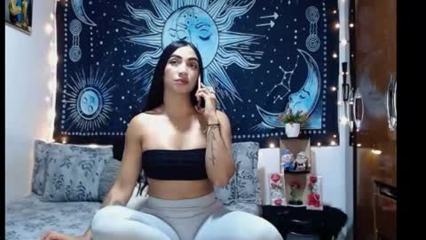 kylie online show from May 6, 10:14 pm