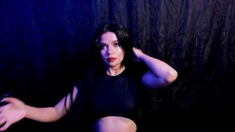 Snapshot of kylie_foxx1 chatting on February 4, 1:23 am submissive demon Please help me to reach 500 thumbs up online show from February 4, 1:23 am