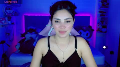 Snapshot of kylie_hottt_ chatting on March 7, 10:10 pm k ylie online show from March 7, 10:10 pm