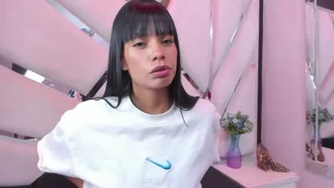 kylie online show from June 21, 3:21 am