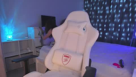 Ann online show from March 7, 3:51 am