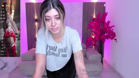  KYLIE  online show from December 24, 11:28 am