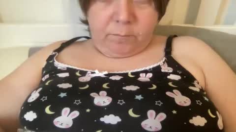 KYLO online show from January 1, 2:09 pm