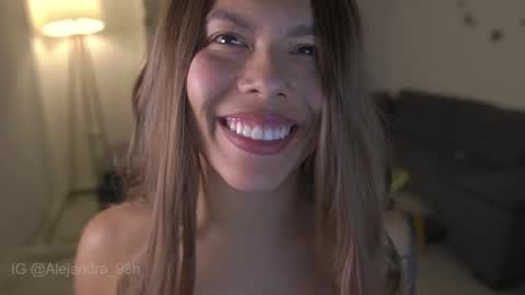 schedule 300 pm - 1100pm colombia time online show from October 17, 2:48 am