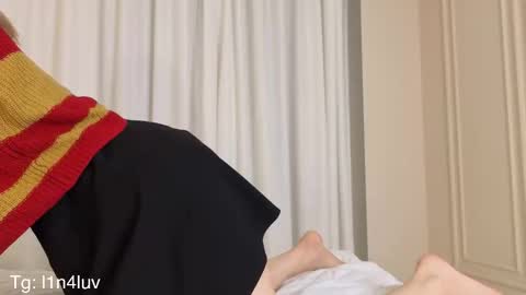 lina online show from October 31, 9:41 pm