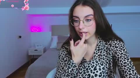 Margo  online show from September 30, 11:09 pm