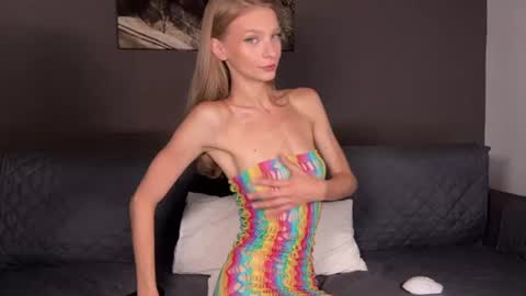 Julie online show from July 17, 12:26 am