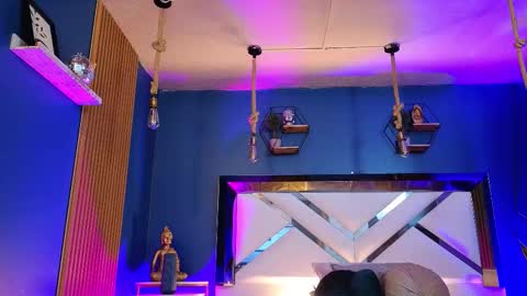 Cris  online show from September 19, 11:53 am