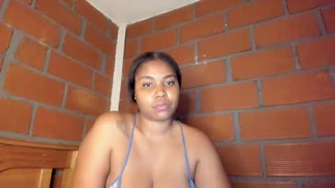 Akyra  online show from December 10, 2:27 am