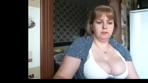 lady cute cat29 online show from July 7, 2:47 am