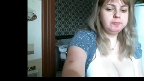 lady cute cat29 online show from June 23, 3:37 am